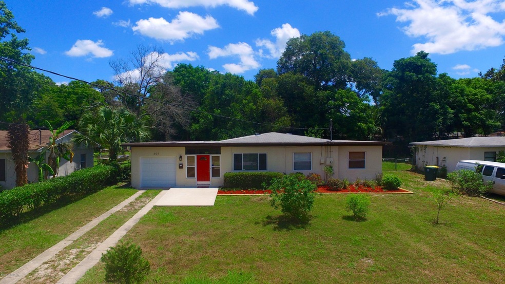 307 Brunswick Rd, Jacksonville, FL 32216 - photo 1