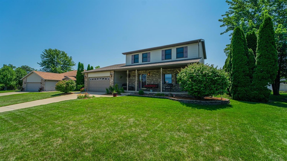 2737 Oak Leaf Ct, Crown Point, IN 46307 - photo 1