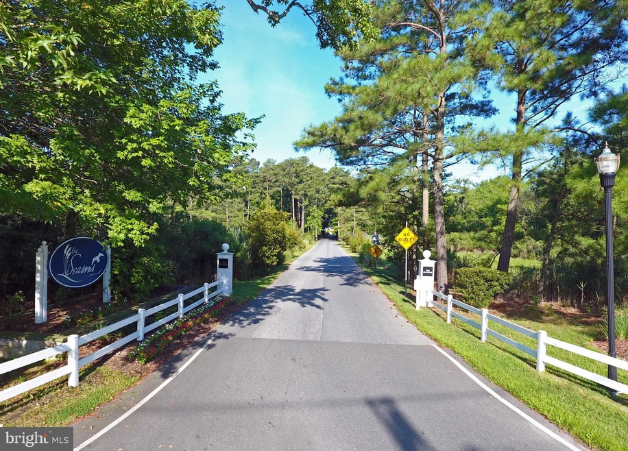 36402 Warwick Dr unit 28A, Rehoboth Beach, DE 19971 - photo 1