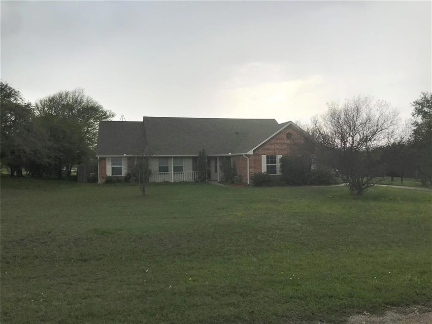 175 Churchill Cir, Weatherford, TX 76085 - photo 1