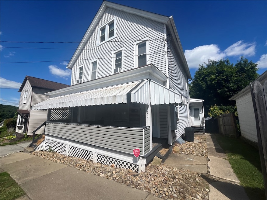 309-311 Grant St, McKeesport, PA 15132 - photo 1