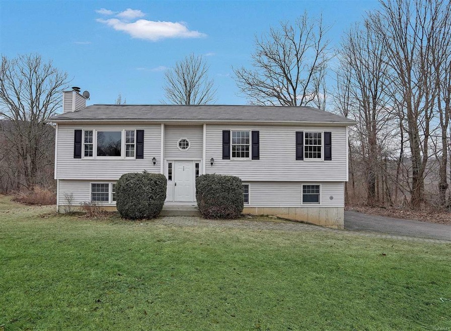 28 Holly Hill Dr, Wingdale, NY 12594 - photo 1