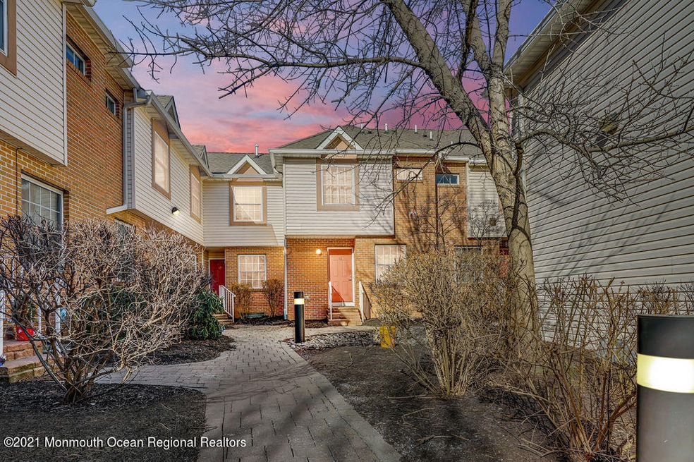 121 Adamecs Way unit 22, South Amboy, NJ 08879 - photo 1