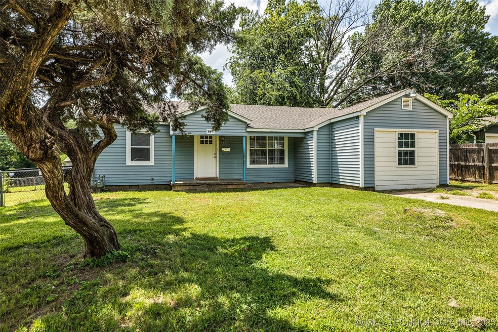 4244 S 27th West Ave, Tulsa, OK 74107 - photo 1