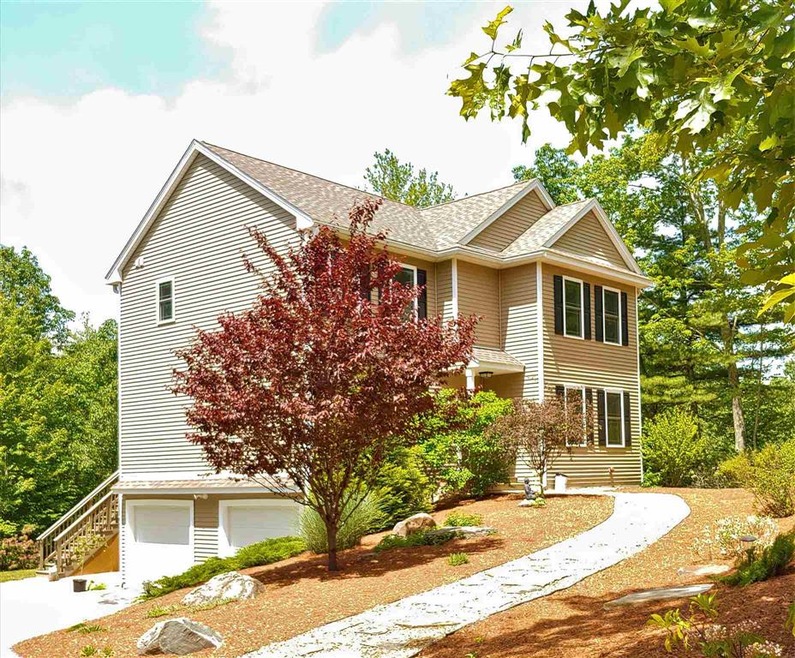 39 Cadran Crossing, Milford, NH 03055 - photo 1