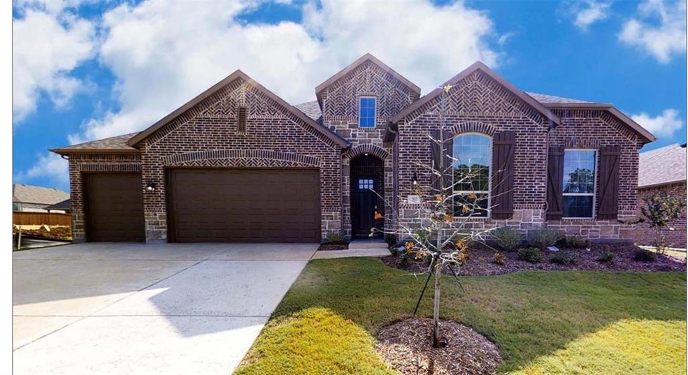 3812 Deer Point Dr, Denison, TX 75020 - photo 1