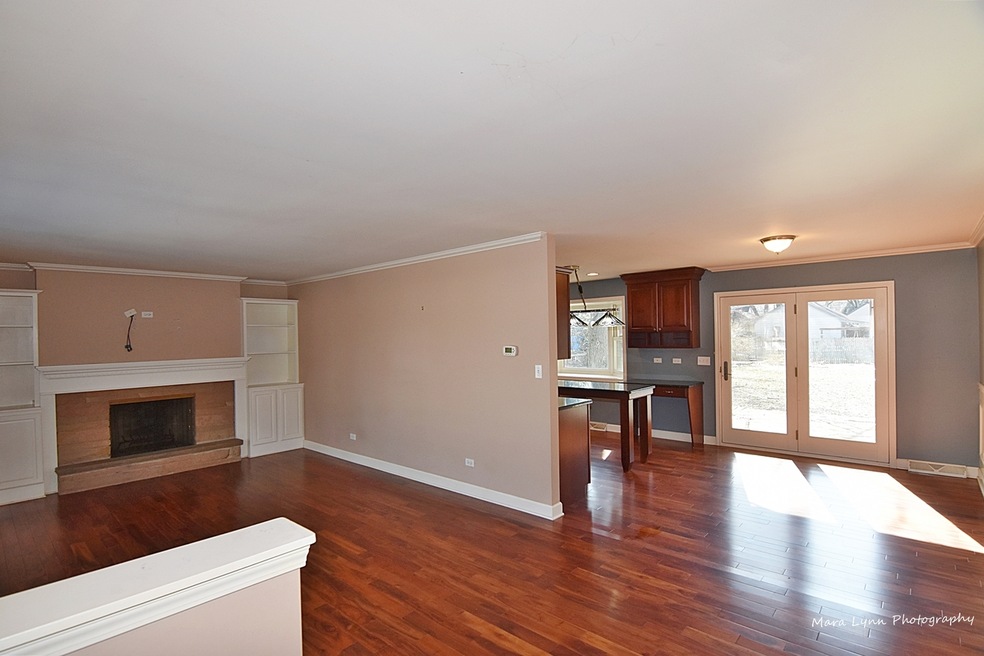 428 Laurel St, Batavia, IL 60510 - photo 1