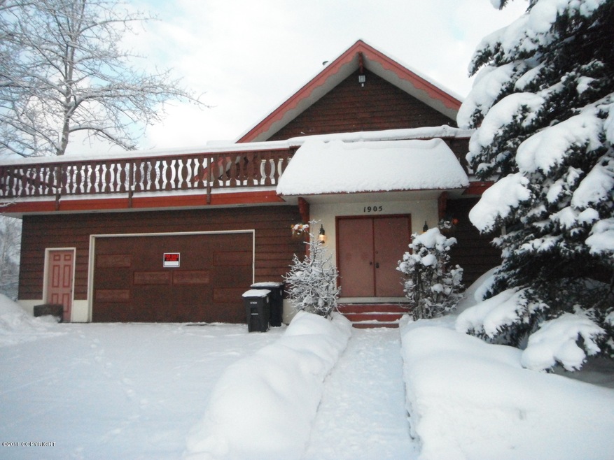 1905 E. 37th Ave