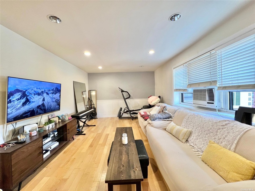 29-49 137th St unit 5, Flushing, NY 11354 - photo 1