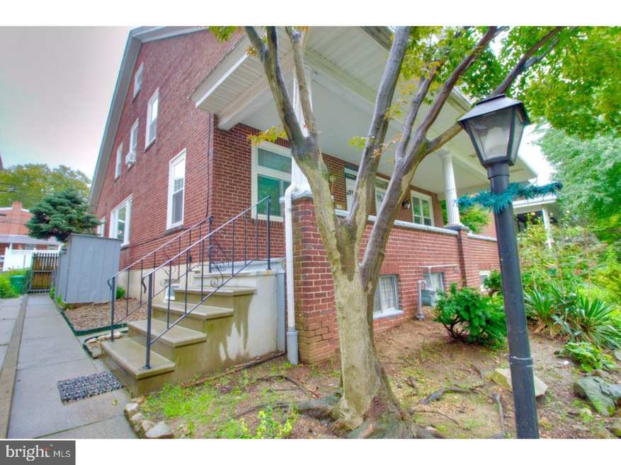 1423 N 12th St, Reading, PA 19604 - photo 1
