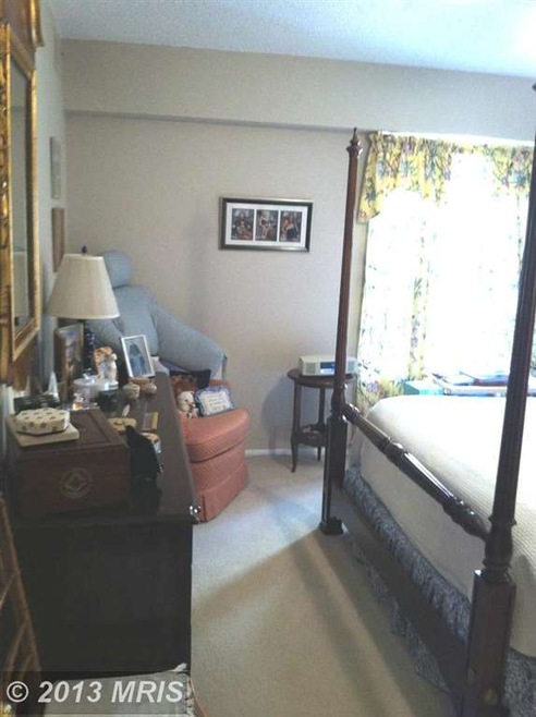 7661 Provincial Dr unit 205, West McLean, VA 22102 - photo 1