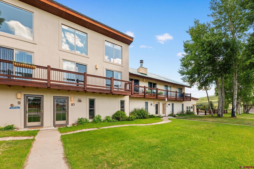 2 Elcho Ave unit 10, Crested Butte, CO 81224 - photo 1