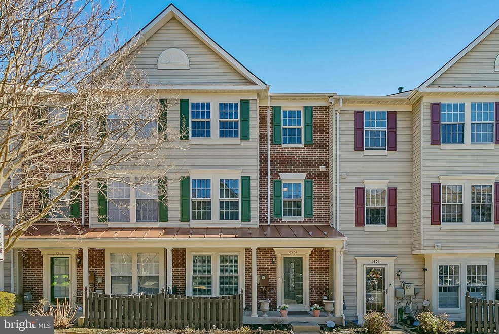 9205 Deer Crossing unit 43, Lorton, VA 22079 - photo 1