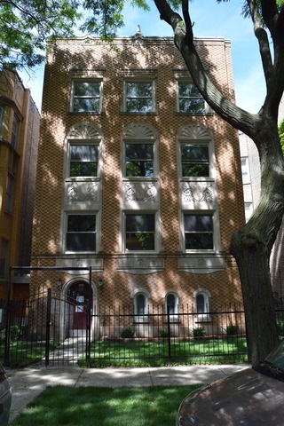 6120 N Washtenaw Ave unit 1, Chicago, IL 60659 - photo 1