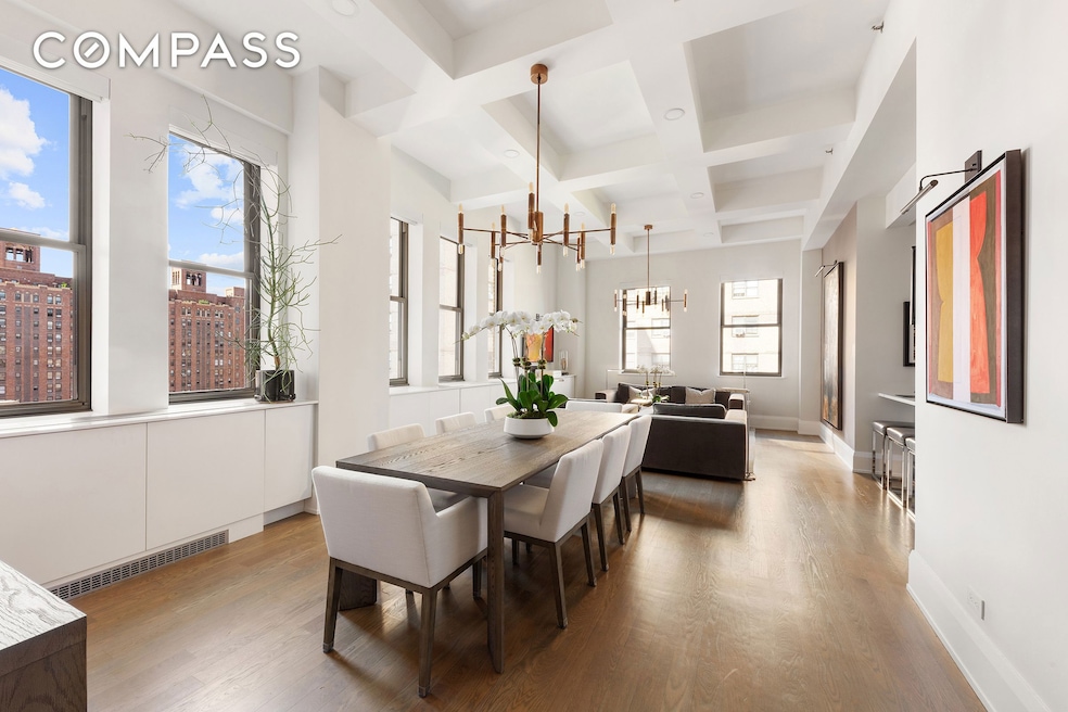 For Sale $2,195,000 • Co-Listing Agent