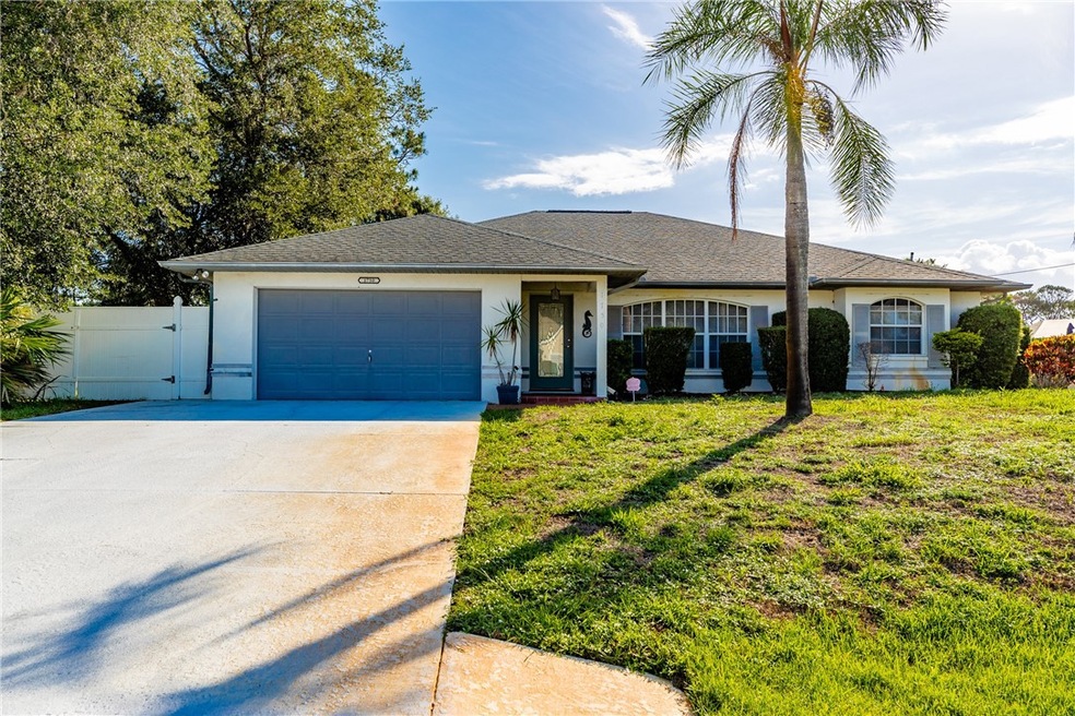 1750 Skyline Ln, Sebastian, FL 32958 - photo 1