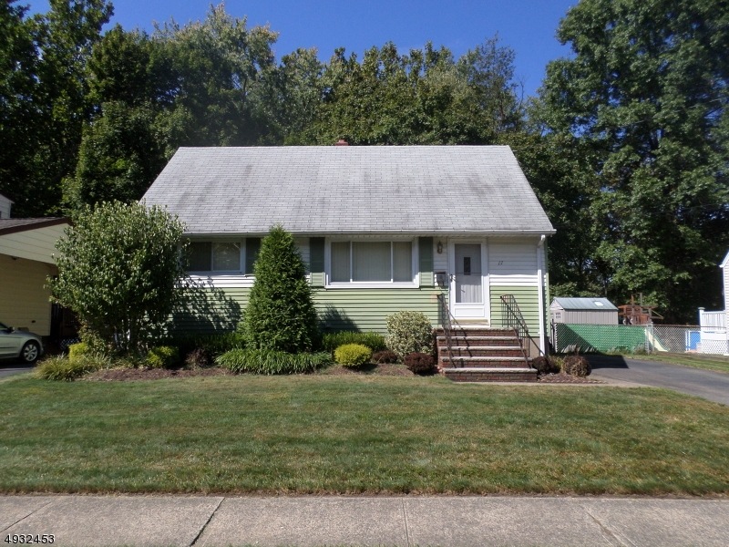 17 Vetrone Dr, Woodland Park, NJ 07424 - photo 1