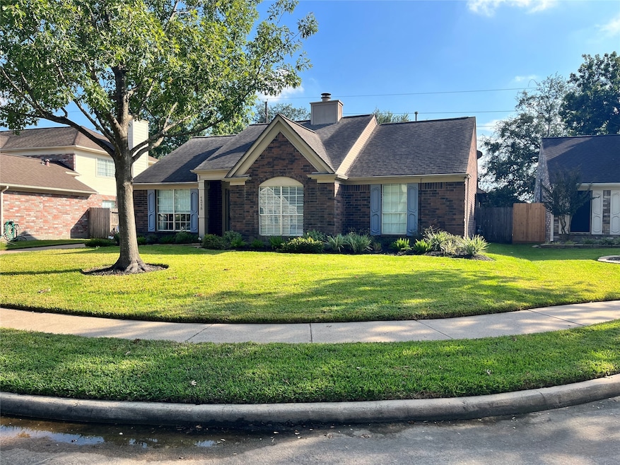 7318 Dogwood Falls Rd, Houston, TX 77095 - photo 1