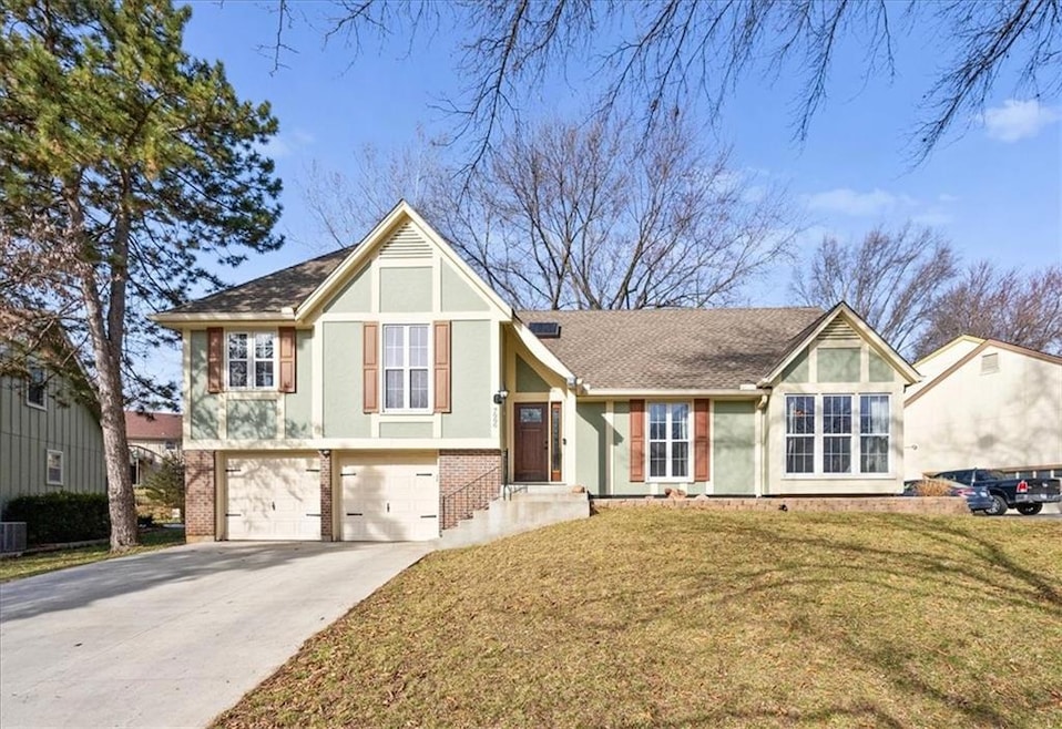 7000 Rene St, Shawnee, KS 66216 - photo 1