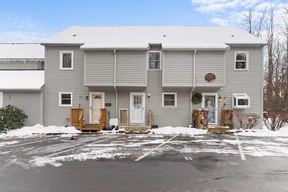 701 Dorset St unit B6, South Burlington, VT 05403 - photo 1