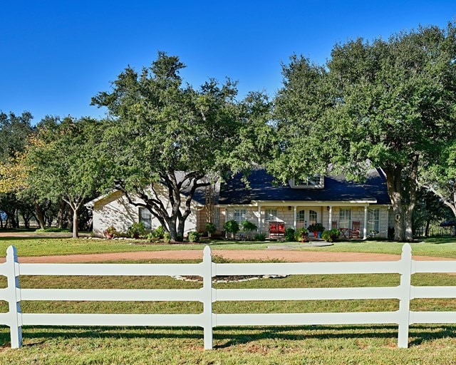 206 Prairie View Trail, Fredericksburg, TX 78624 - photo 1