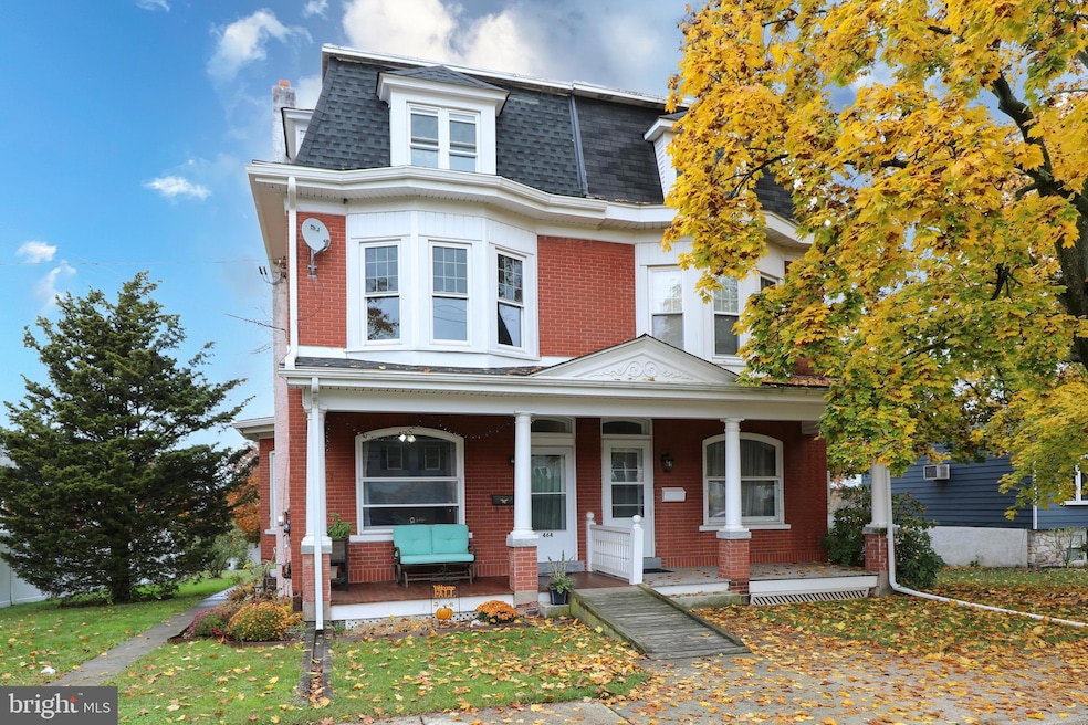 464 Penn St, Pennsburg, PA 18073 - photo 1