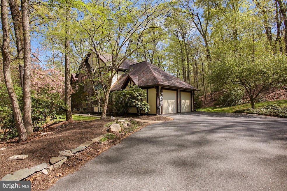 4027 Hillview Rd, Temple, PA 19560 - photo 1