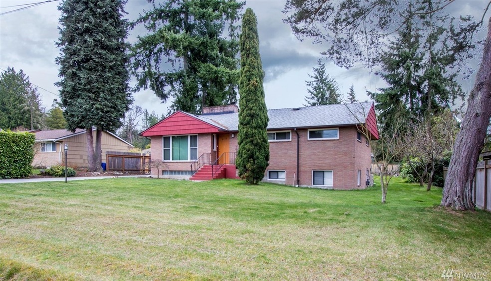 8710 192nd St SW, Edmonds, WA 98026 - photo 1