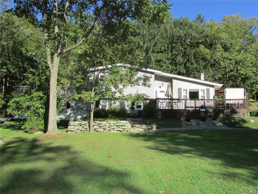 191 Mineral Springs Rd, Highland Mills, NY 10930 - photo 1