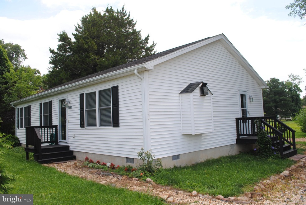 6339 Rock Hall Rd, Rock Hall, MD 21661 - photo 1