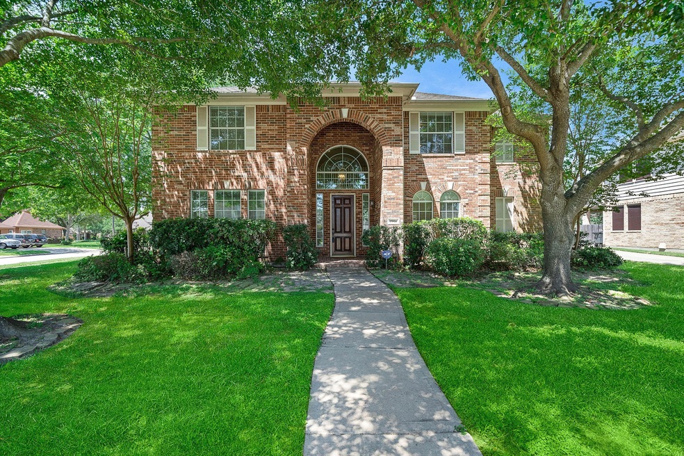 15814 Spring Trail, Houston, TX 77095 - photo 1