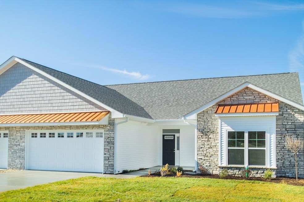 8134 S Sagemore Dr, Newberry, IN 47449 - photo 1