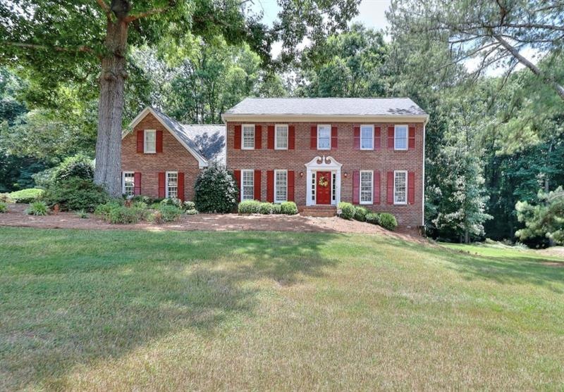 1497 Red Fox Run SW, Lilburn, GA 30047 - photo 1