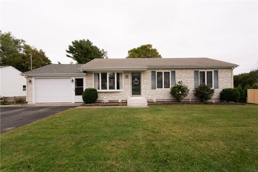18 Violet Ct, Bristol, RI 02809 - photo 1