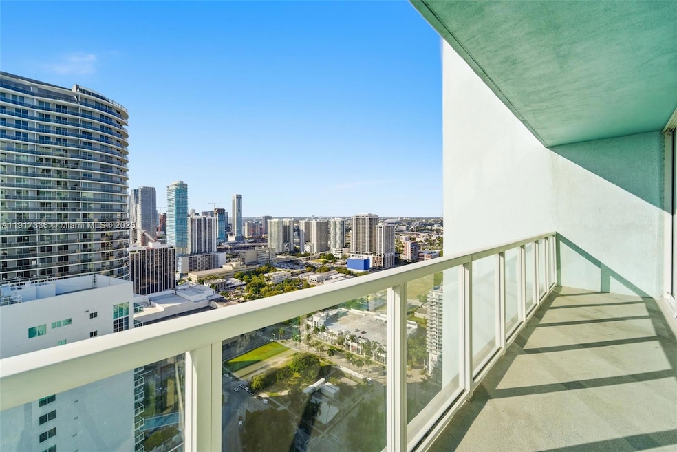 Quantum On the Bay unit 4109, Miami, FL 33132 - photo 1