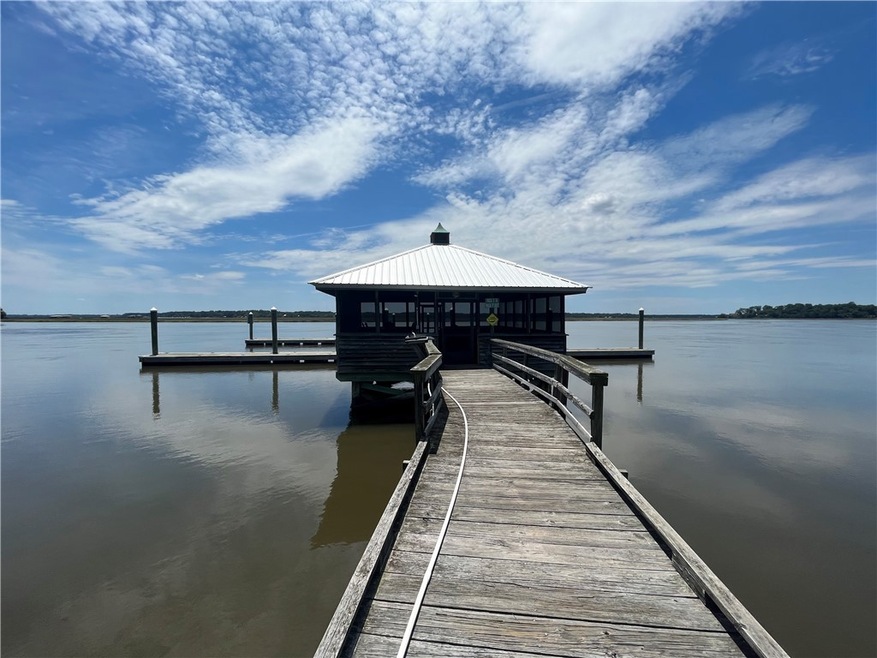 Delta Plantation - Community Dock