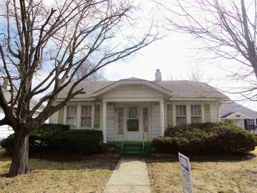 2206 S Grant St, Muncie, IN 47302 - photo 1