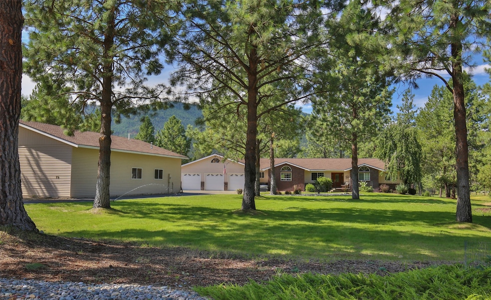 For Sale $979,900