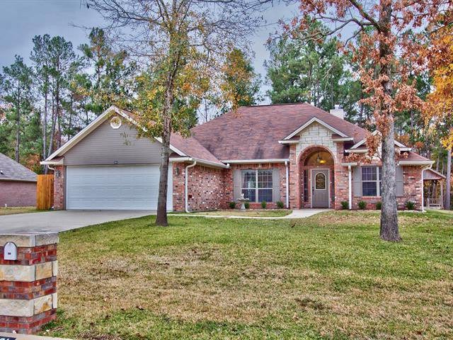 301 Hunters Glen Dr, Lufkin, TX 75904 - photo 1