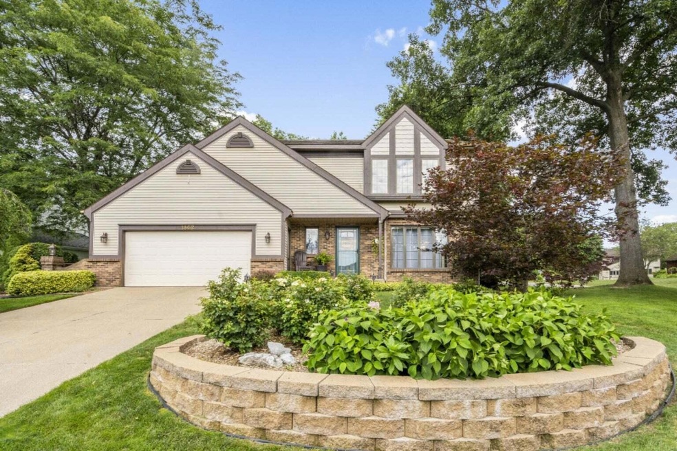 Look at that curb appeal!