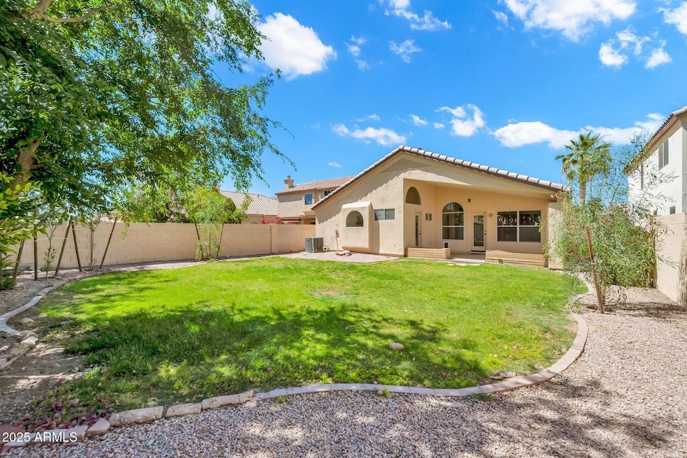 4811 W Oakland St-33