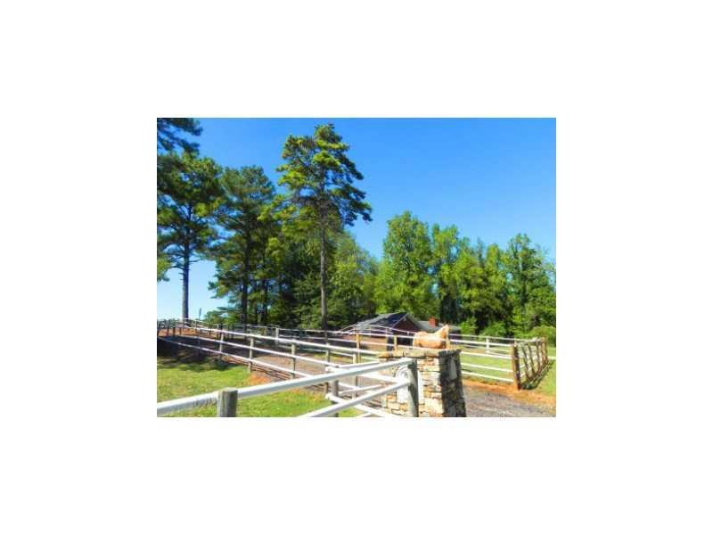 9964 Hickory Flat Hwy, Woodstock, GA 30188 - photo 1