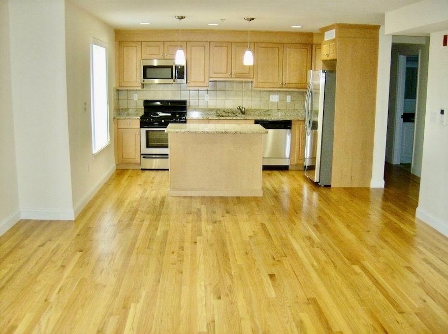 24 Arsenal St unit 41, Watertown, MA 02472 - photo 1