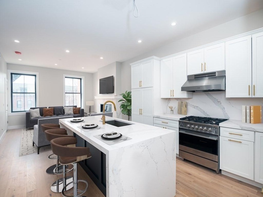 541 Massachusetts Ave unit 4, Boston, MA 02118 - photo 1