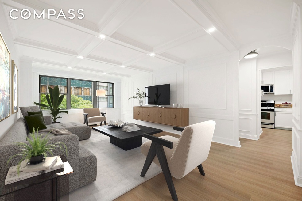 Pending $1,425,000 • Co-Listing Agent