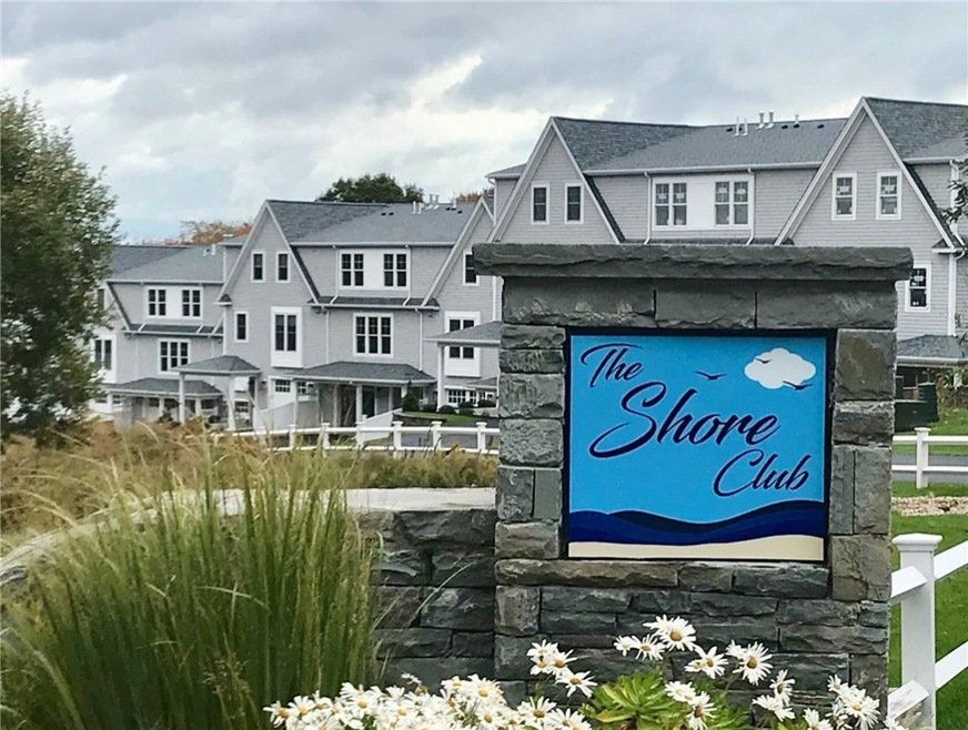 200 Algonquin Rd unit 3, Narragansett, RI 02882 - photo 1