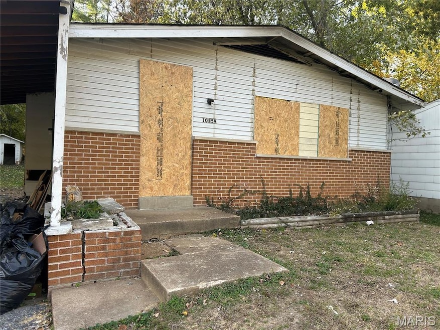 10159 Green Valley Dr, Saint Louis, MO 63136 - photo 1