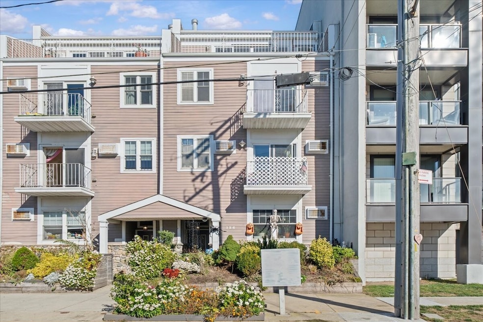 126 Beach 92nd St unit 3C, Rockaway Beach, NY 11693 - photo 1