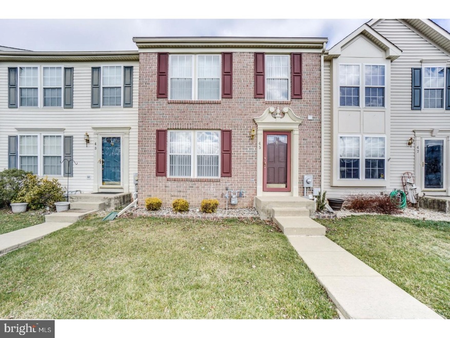 45 Guilford Place, Burlington, NJ 08016 - photo 1