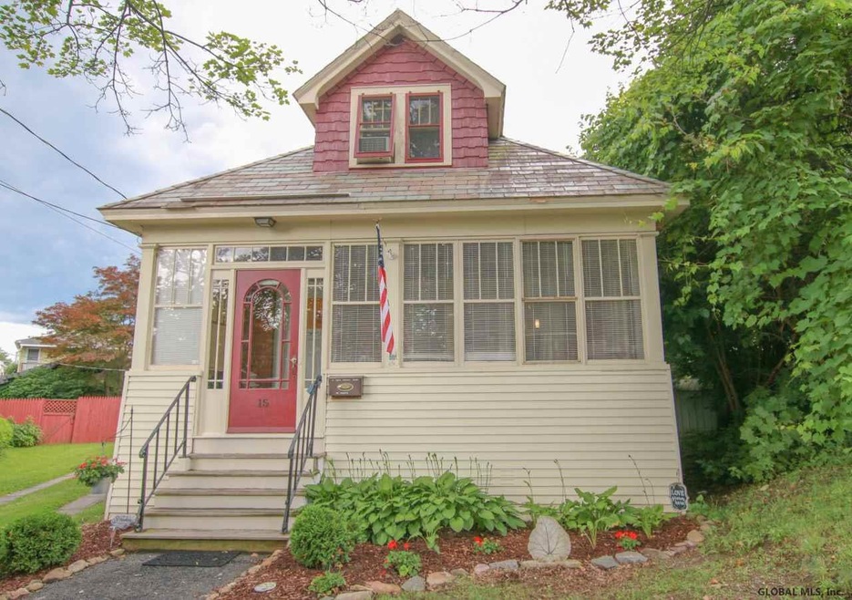 15 S Marshall St, Albany, NY 12209 - photo 1